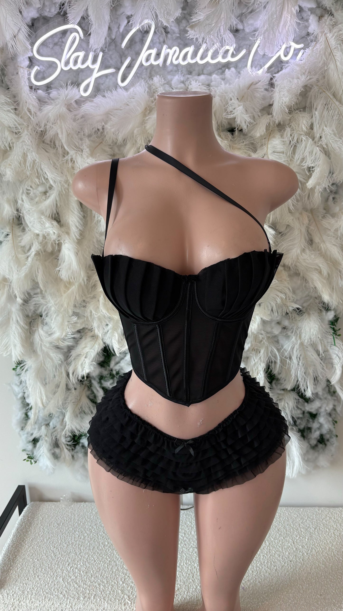 Corset Desires Shorts Set