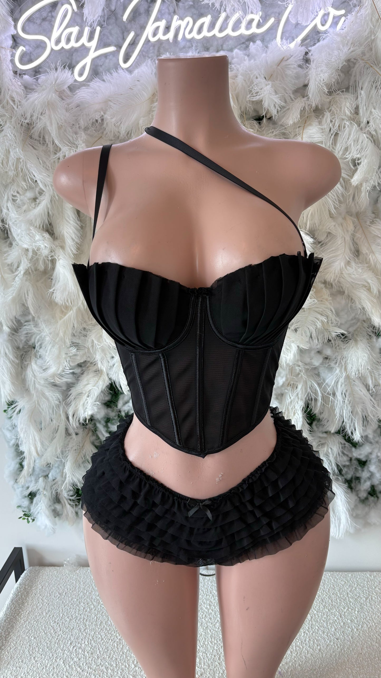 Corset Desires Shorts Set